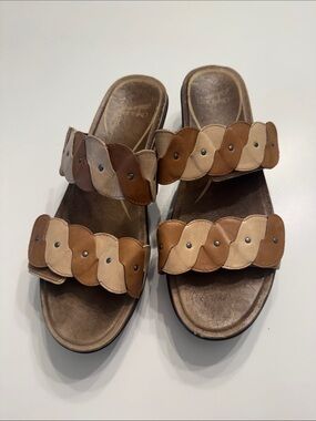 Dansko Sandals Slide Dee Caramel Sand Full Grain size 41 10.5 - 11